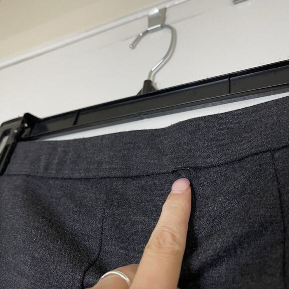 THEORY dark gray virgin wool knit pull on ankle pants size 4 - Picture 5 of 6